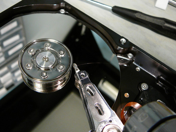 recupero dati hard disk danneggiato